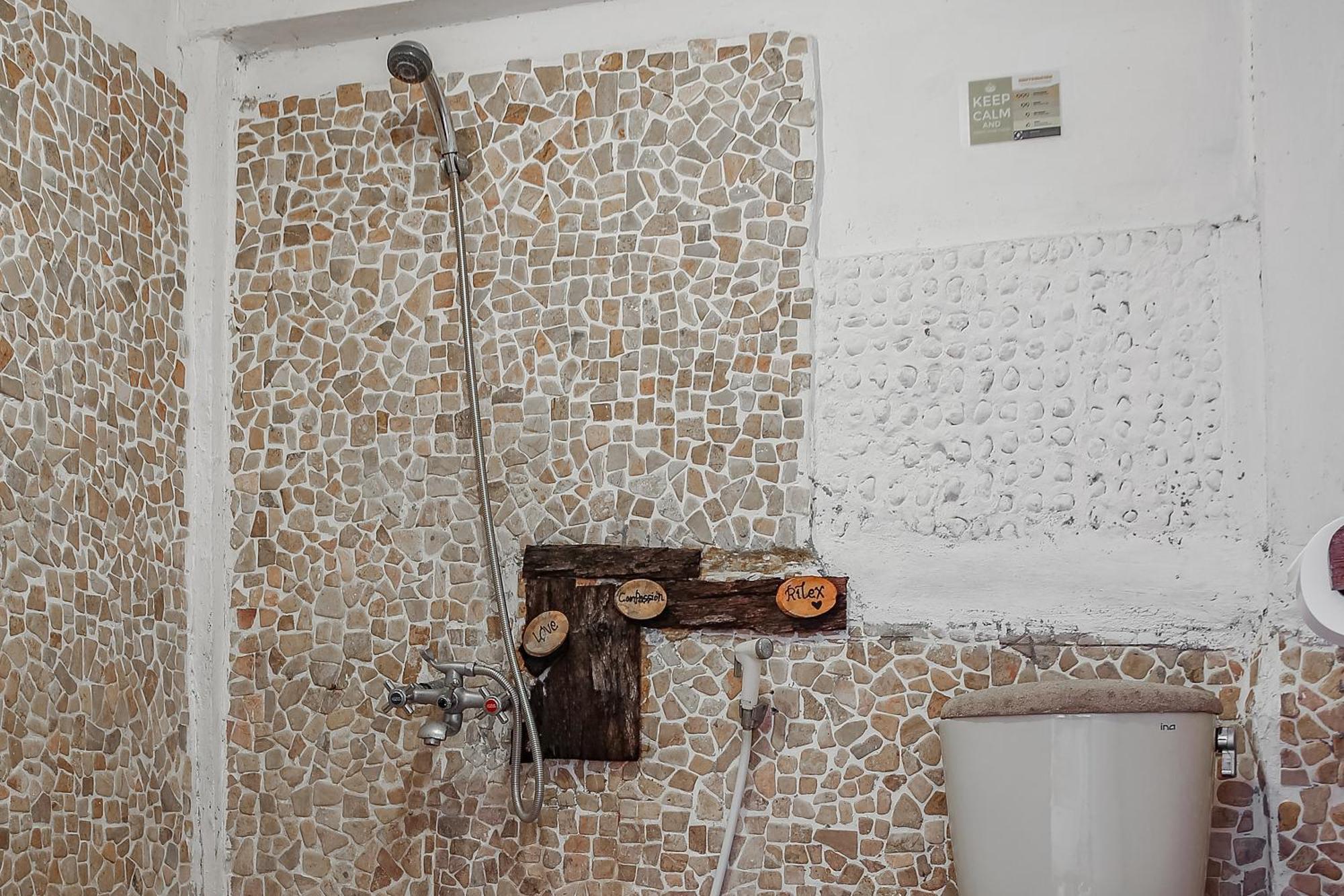 Cemara Beachfront Suite Mondu Εξωτερικό φωτογραφία