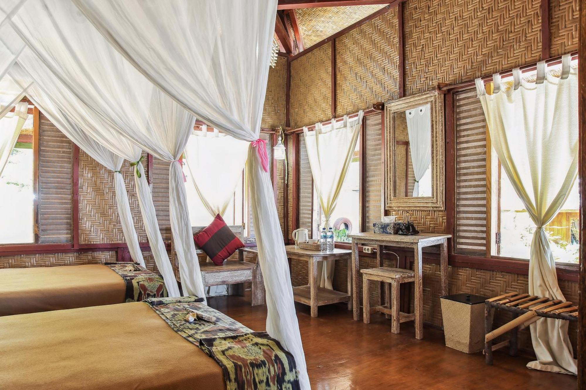 Cemara Beachfront Suite Mondu Εξωτερικό φωτογραφία