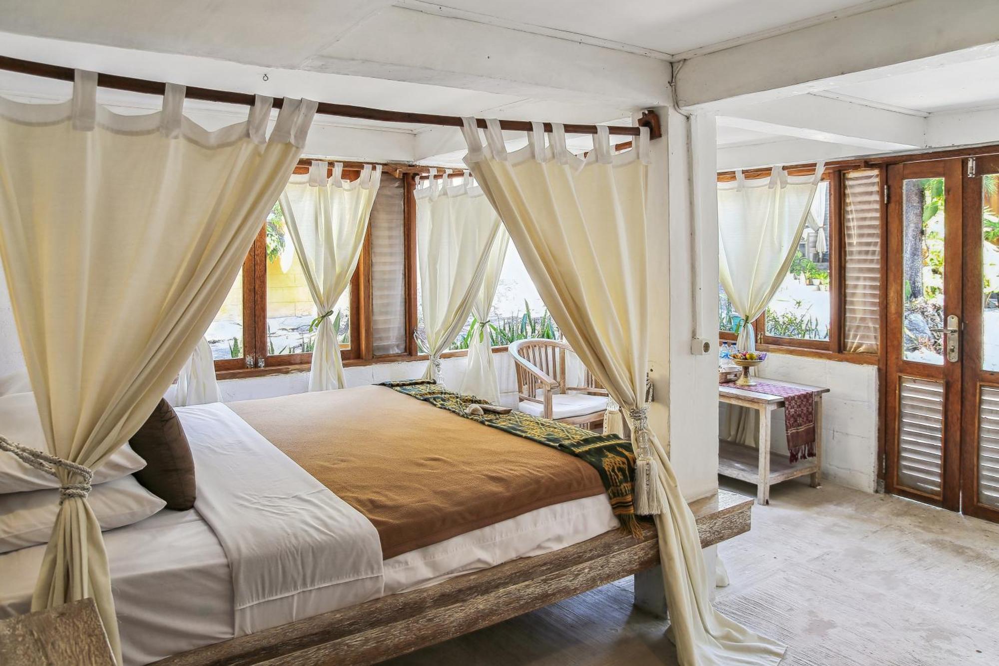 Cemara Beachfront Suite Mondu Εξωτερικό φωτογραφία
